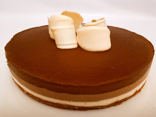 Tarta tres chocolates